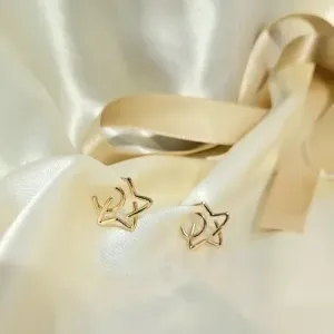 brinco ouro argola forma estrela e lua