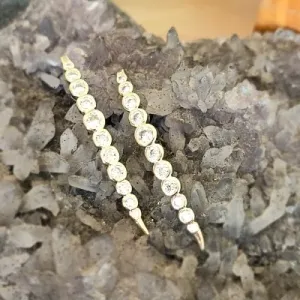 brinco ouro ear hook 11 cristais ponta estaca
