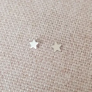 brinco rodio estrela chapada
