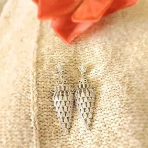 brinco ródio pêndulo zircônias