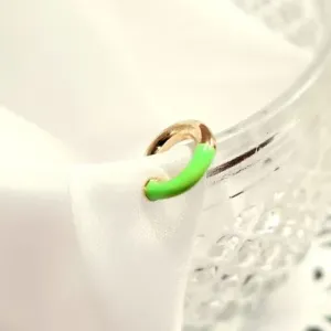 piercing ouro esmaltado neon verde