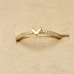 anel ouro aparador letra V