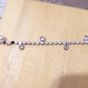 pulseira rodio bolinha chapada com pontos de luz