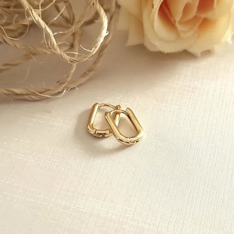 brinco ouro argola oval lisa