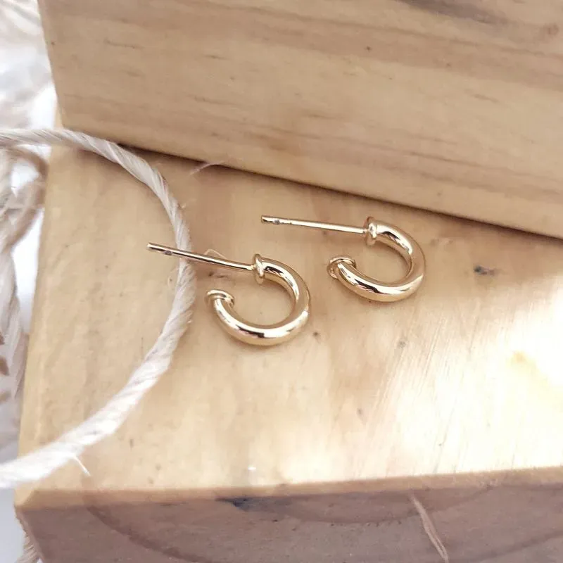 brinco ouro argola tubo