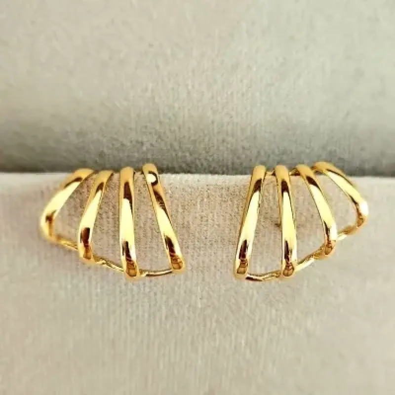 Brinco ouro ear hook 4 fileiras lisas