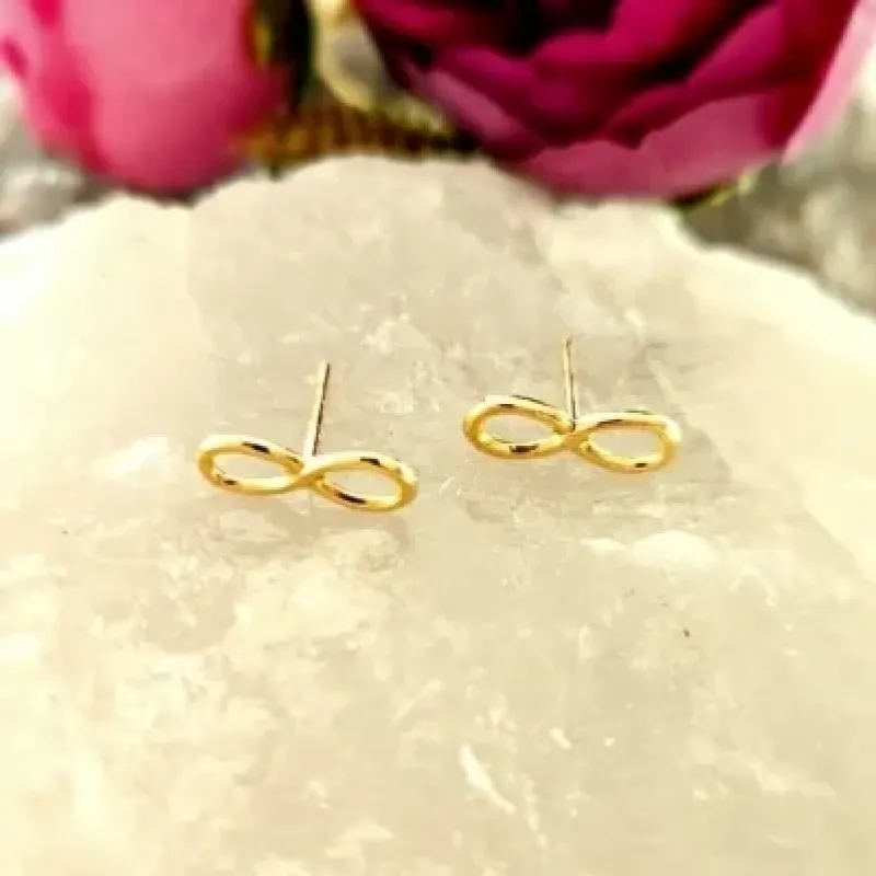 brinco ouro infinito