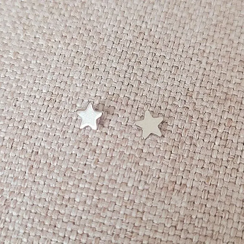 brinco rodio estrela chapada