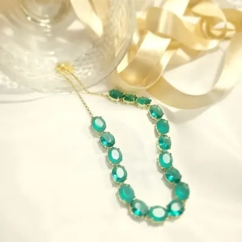 colar ouro choker dezessete cristais ovais verde