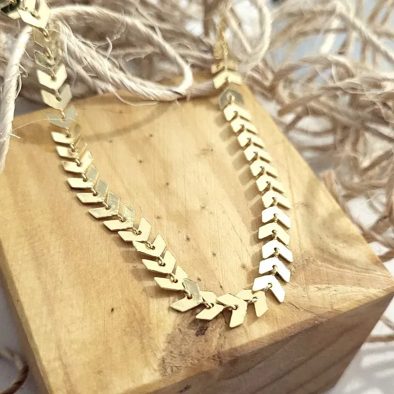 colar ouro choker escama de peixe