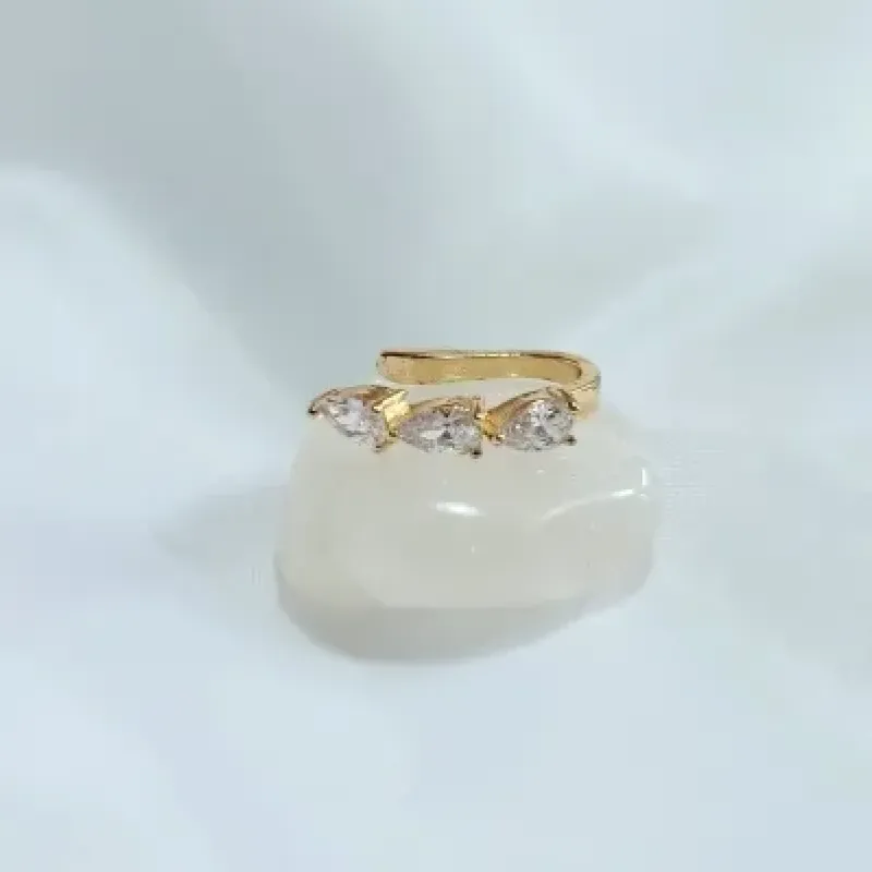 piercing ouro meio orelha fino 3 gotas fila cristal