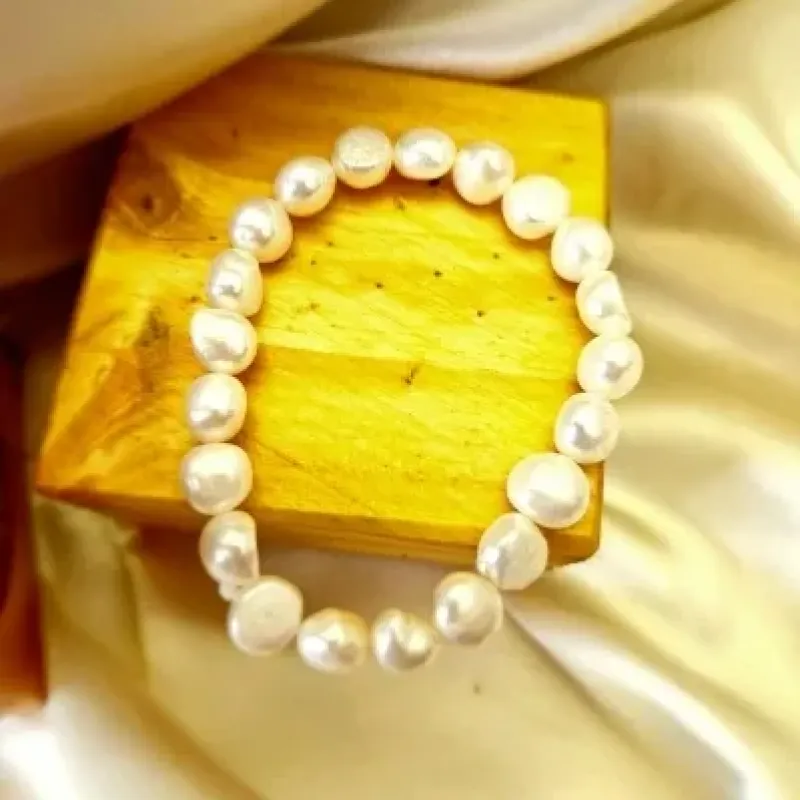 pulseira perolas medias de agua doce