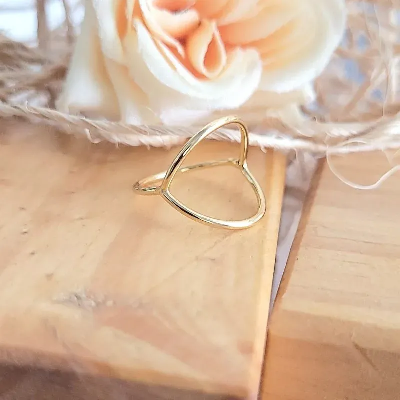 anel ouro oval liso vazado