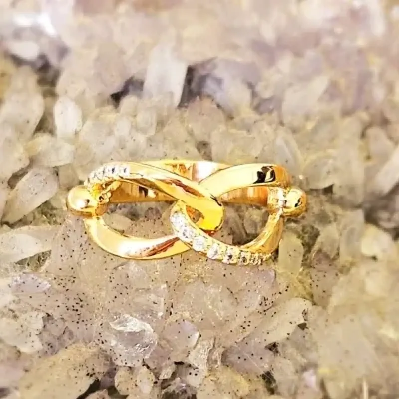 anel ouro elo cravejado zirconia branca