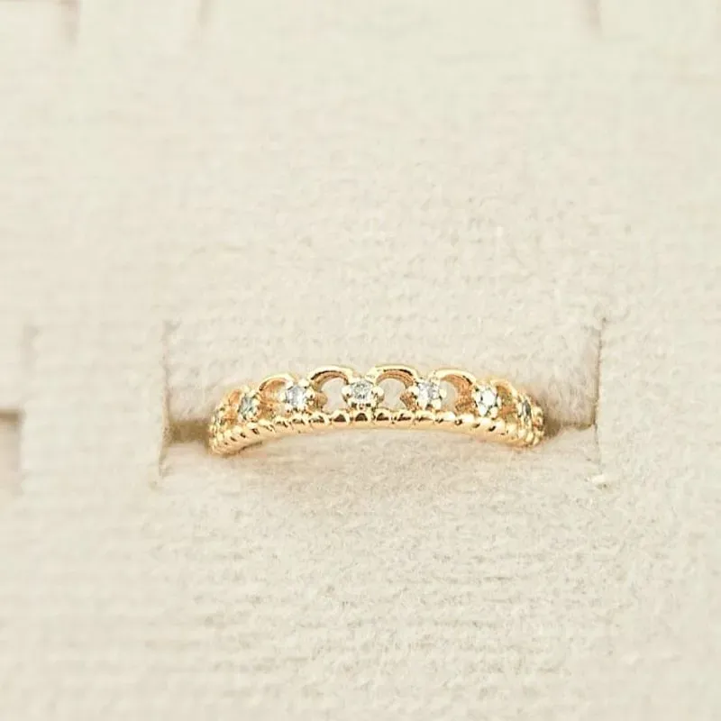 anel ouro falange coroa com zircônias no meio