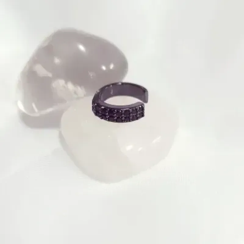 piercing rodio negro fininho com 2 fileiras zirconias negras