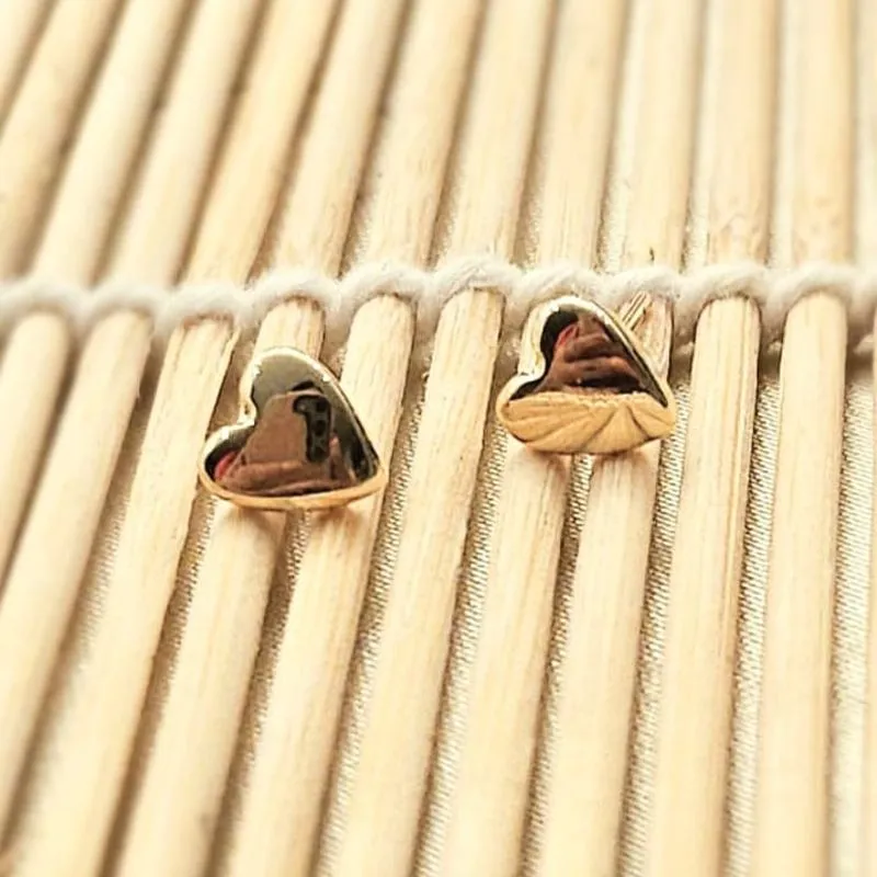 brinco ouro coração liso