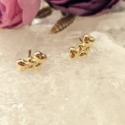 brinco ouro mini ear cuff 5 corasoes lisos