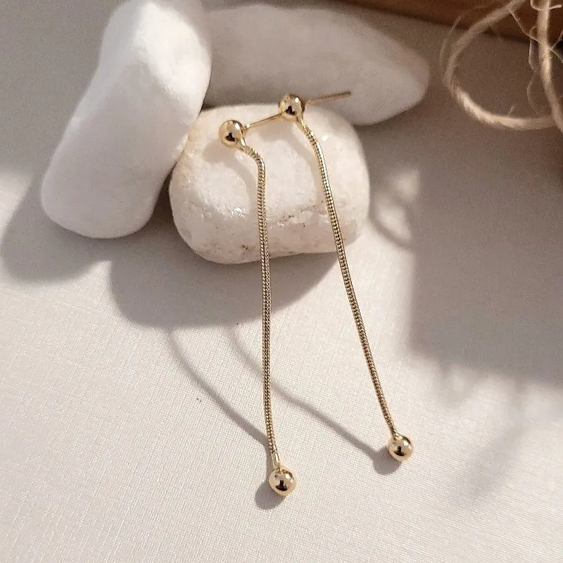 brinco ouro pendulo bolinha