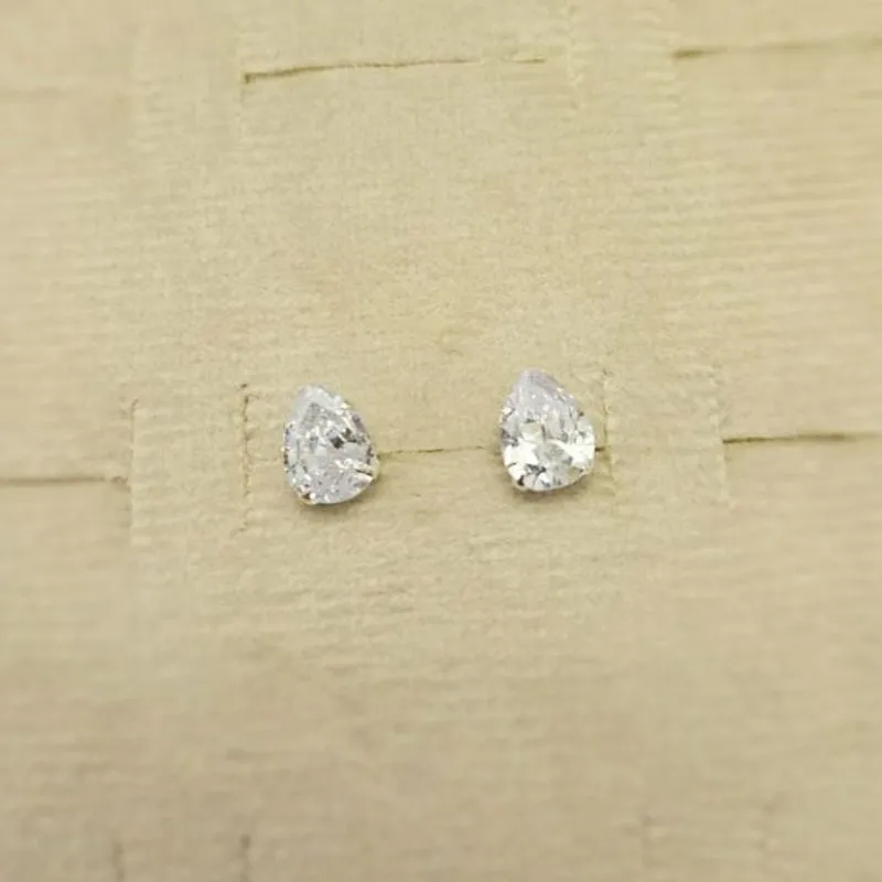 brinco prata ponto de luz gota cristal
