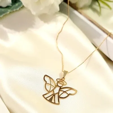 colar ouro anjo detalhes vazados
