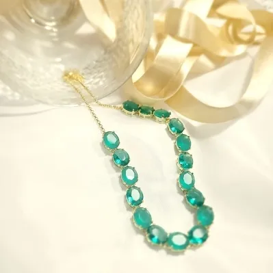 colar ouro choker dezessete cristais ovais verde