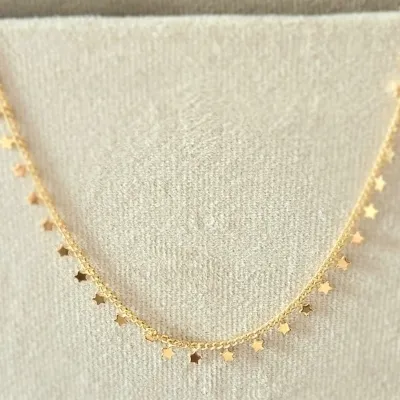Colar ouro choker estrelas pequenas lisas chapadas