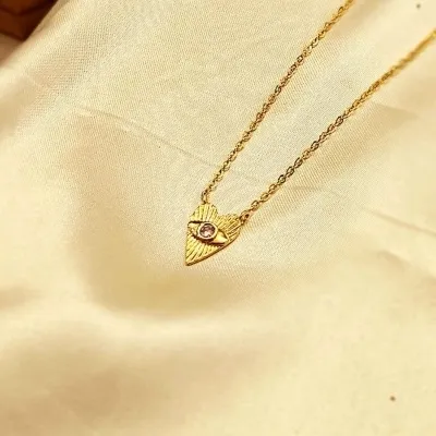 colar ouro coração com meio olho grego rosa