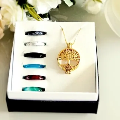 Colar ouro relicário árvore da vida com 7 pedras