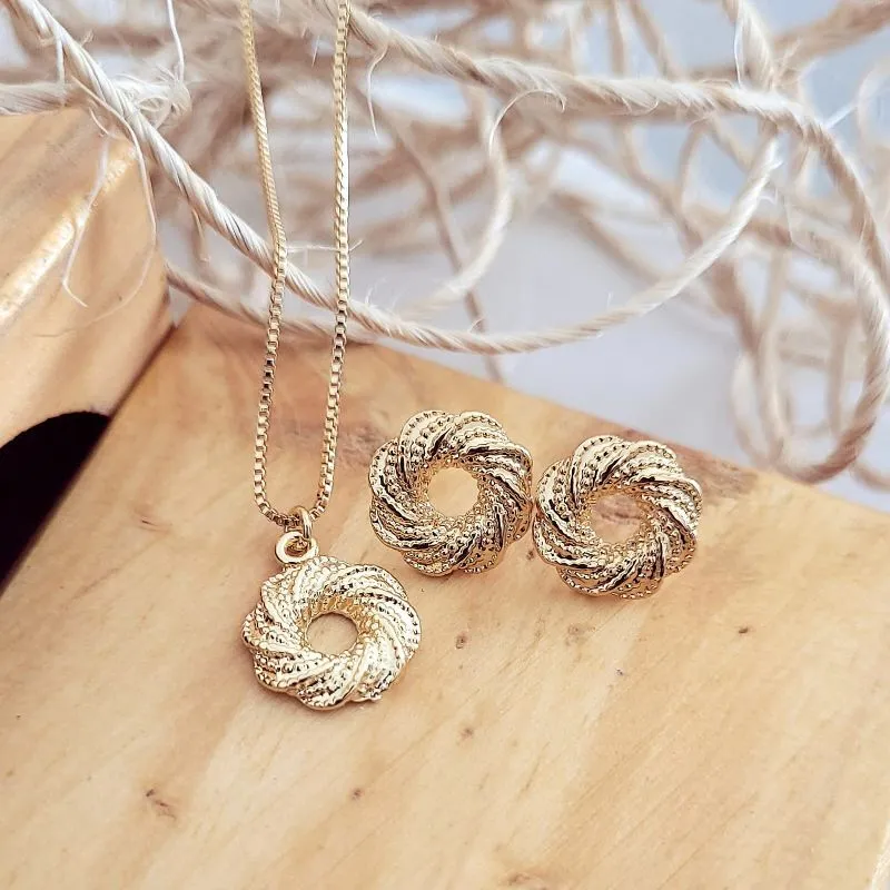 conjunto ouro mandala trabalhada