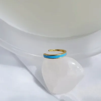 piercing ouro fino 1 fileira meio da orelha esmaltada azul