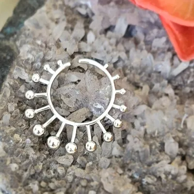 piercing ródio 1 volta com 15 colunas bolas