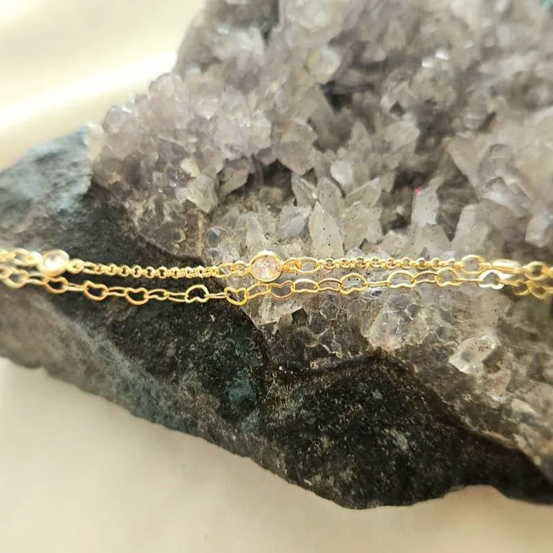 pulseira ouro dupla pedras cristais e corações