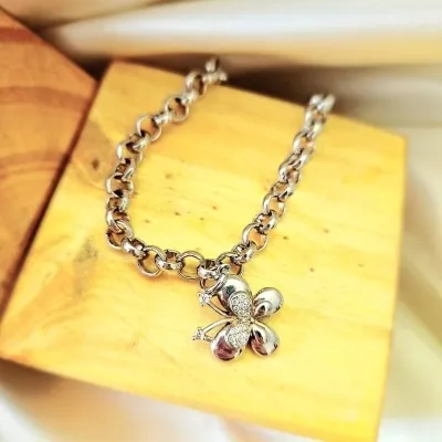 pulseira rodio elos com pingente borboleta