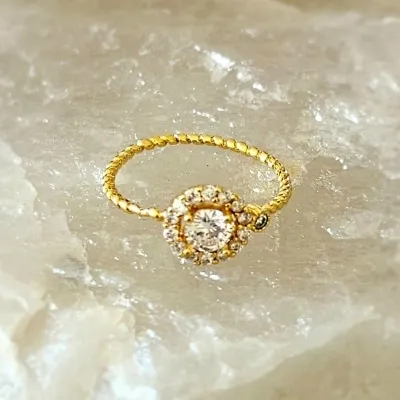 anel ouro solitario bolinha cristal volta mini cristais aro entrelaçado