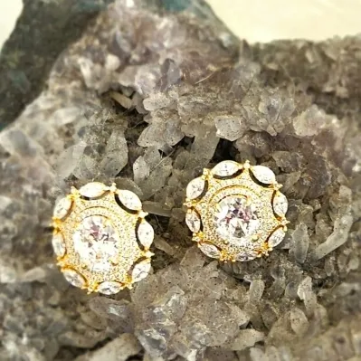 brinco ouro oval meio oval cristal grande volta 2 filas zirconias volta navetes cristal deitados