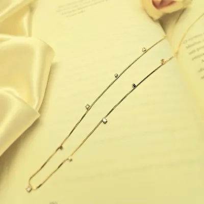 colar ouro com 11 pontos de luz cristal