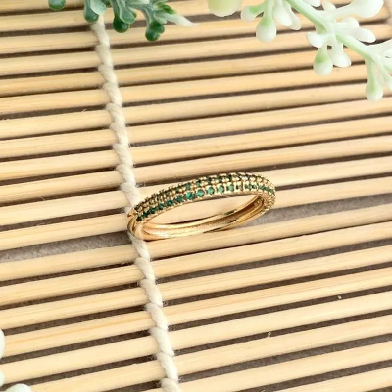 anel ouro aparador 2 fileiras de zirconias verde