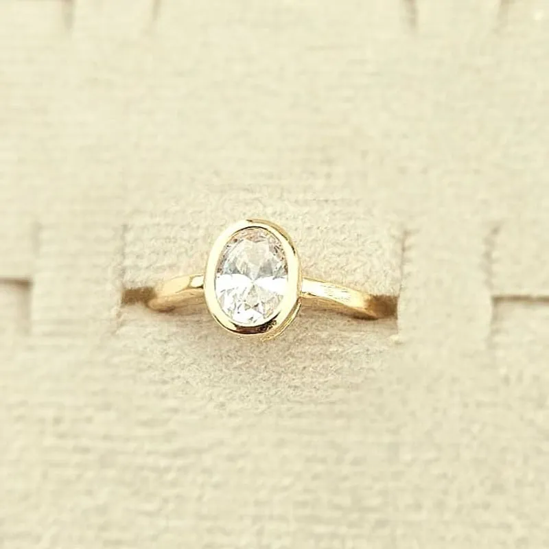 anel ouro solitário oval cristal