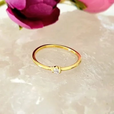 anel ouro solitário liso mini