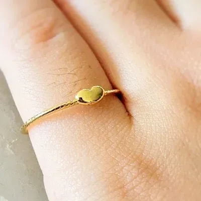 anel ouro falange tramado meio coracao pqno liso