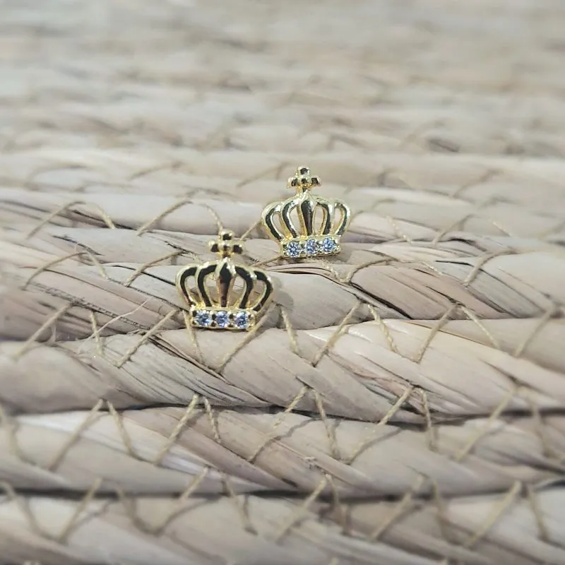 brinco ouro coroa com 3 zircônias cristais