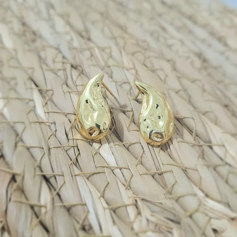 brinco ouro gota martelada