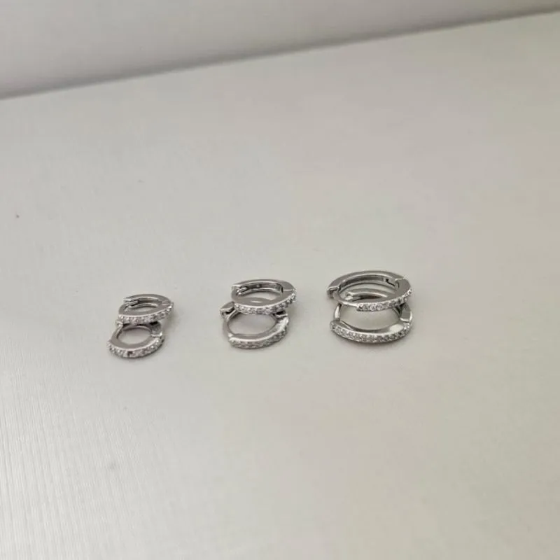 brinco rodio trio argola cravejada cristal