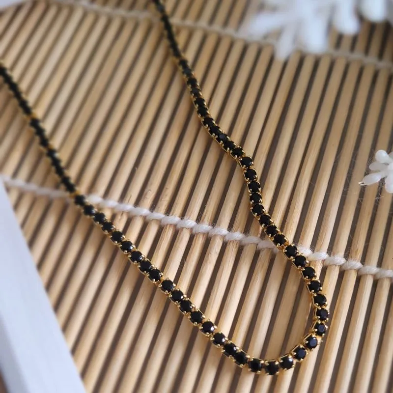 colar ouro choker riviera pedra preta
