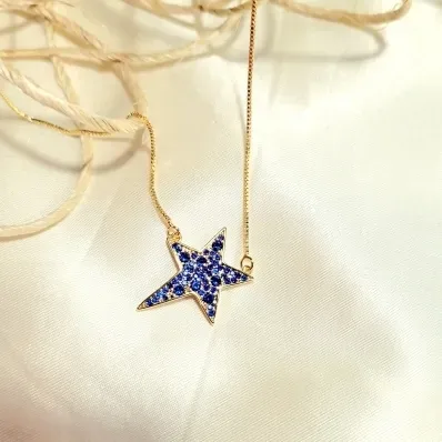 colar ouro estrela cravejada zircônias azuis