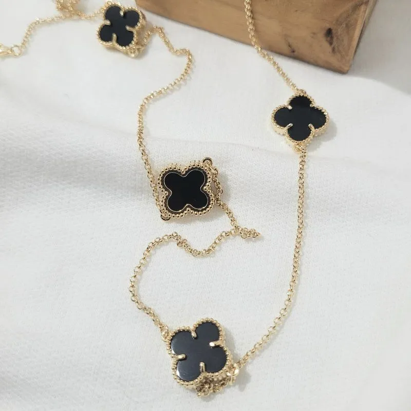 colar ouro replica van cleef preto