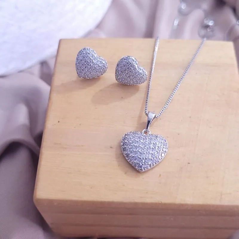 conjunto rodio coração cravejado cristal
