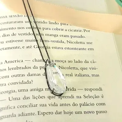 colar rodio negro longo gota cristal alongada
