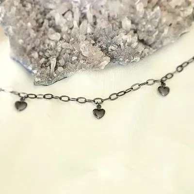 pulseira rodio negro elos 3 corações pendurados